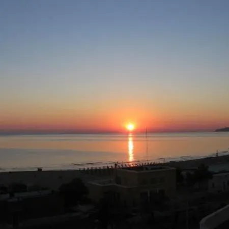 Ξενοδοχείο Borgo Marina
