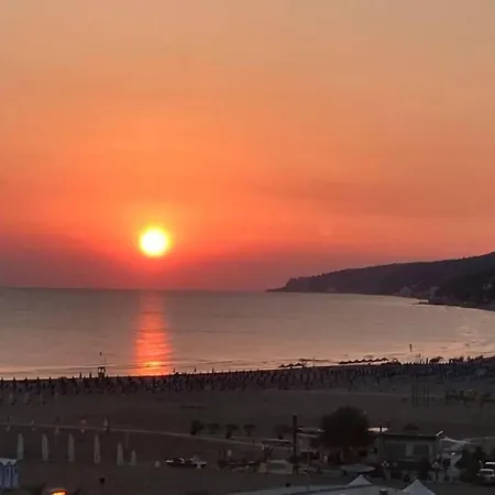 Borgo Marina Hotel Rodi Garganico