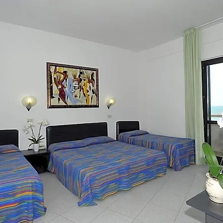 Borgo Marina 3*