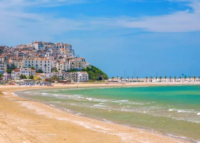 Hotel Borgo Marina 3*