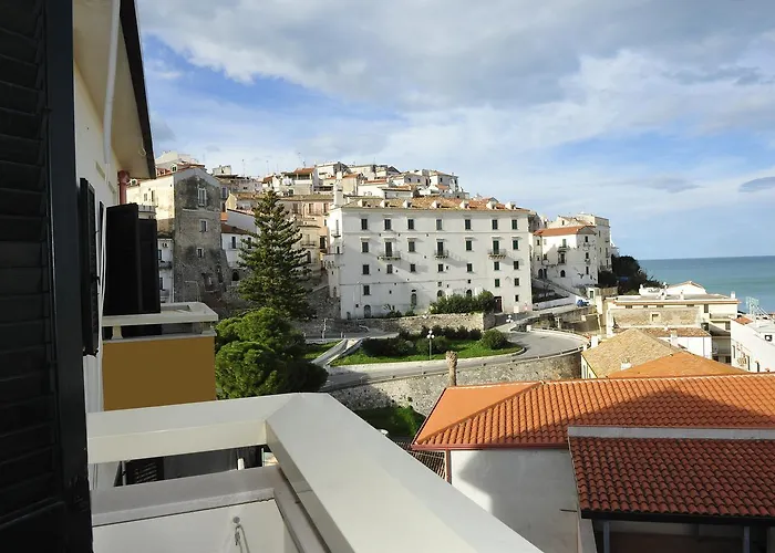 Borgo Marina فندق رودي غارغانيكو