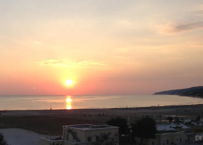 Borgo Marina Hotel Rodi Garganico